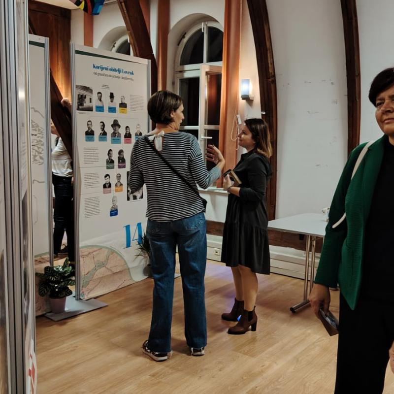 IZLOŽBA O MATI LOVRAKU I AUDIO ZBIRKA A. B. ŠIMIĆA PREDSTAVLJENI U BJELOVARSKOJ GIMNAZIJI