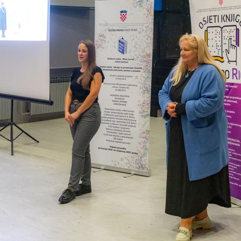 IZLOŽBA O MATI LOVRAKU I AUDIO ZBIRKA A. B. ŠIMIĆA PREDSTAVLJENI U BJELOVARSKOJ GIMNAZIJI